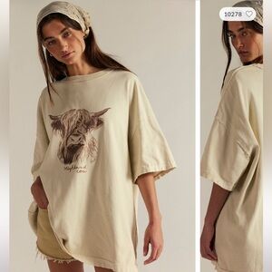WE THE FREE FARM FRIENDS TEE - Highland Cow